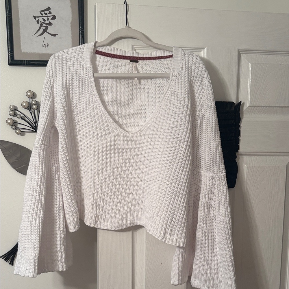 Free People White Knit V-Neck Sweater Top